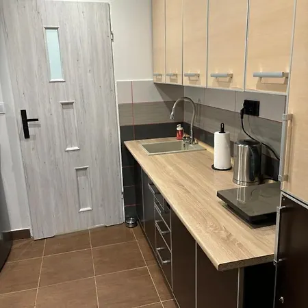 Centrum Blisko Pkp Апартаменты *